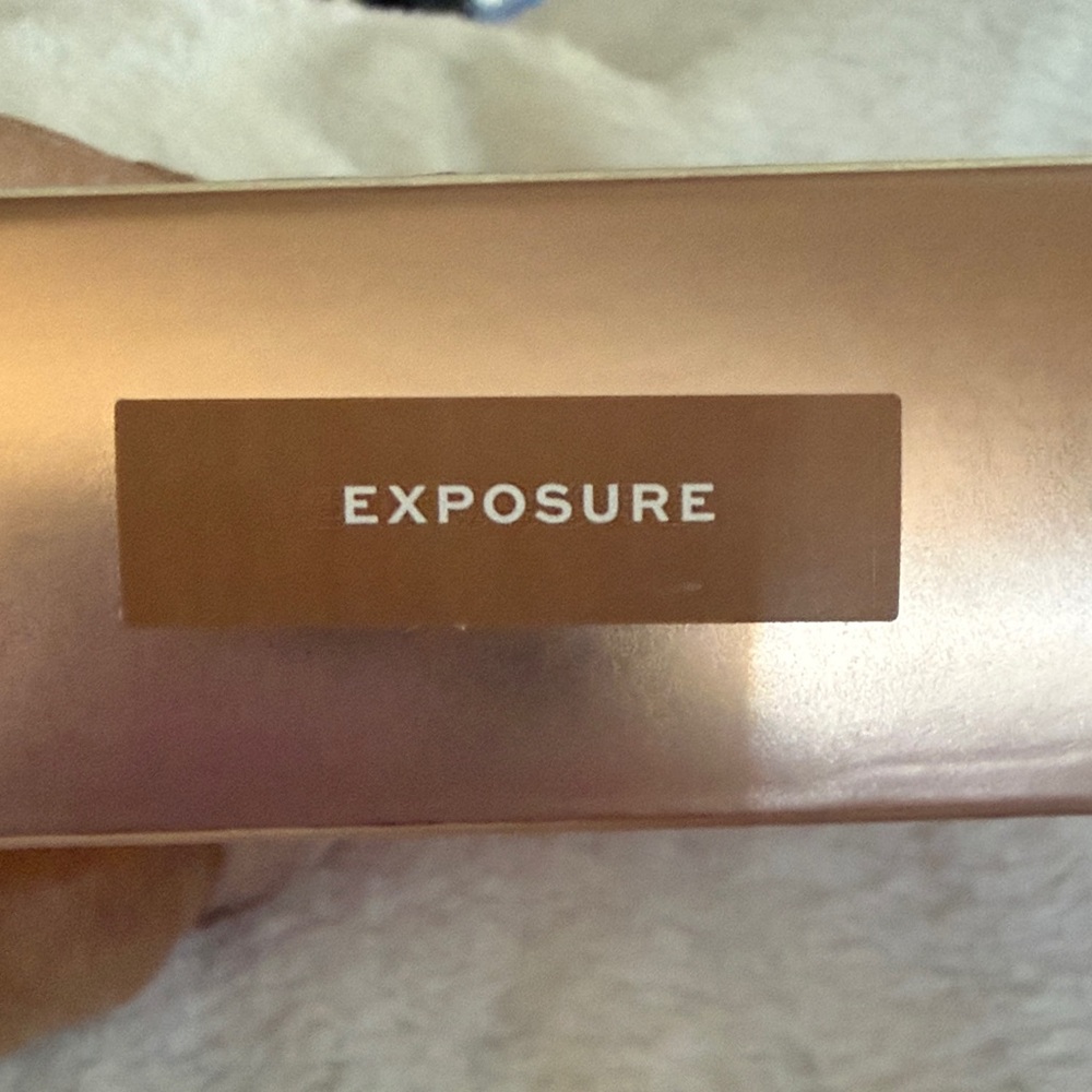 Highlighter - Gold - Picture 2 of 4